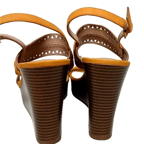 Parker & Sky wedge sandals mustard, yellow - Picture 6 of 6